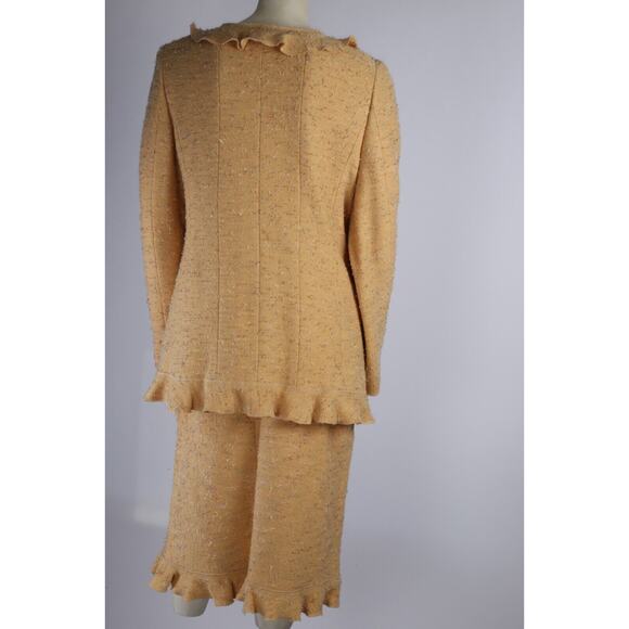 Vintage Chanel 99A Yellow Tweed 2 Piece Skirt Jacket Suit Set Classic Size 42 - Picture 6 of 12